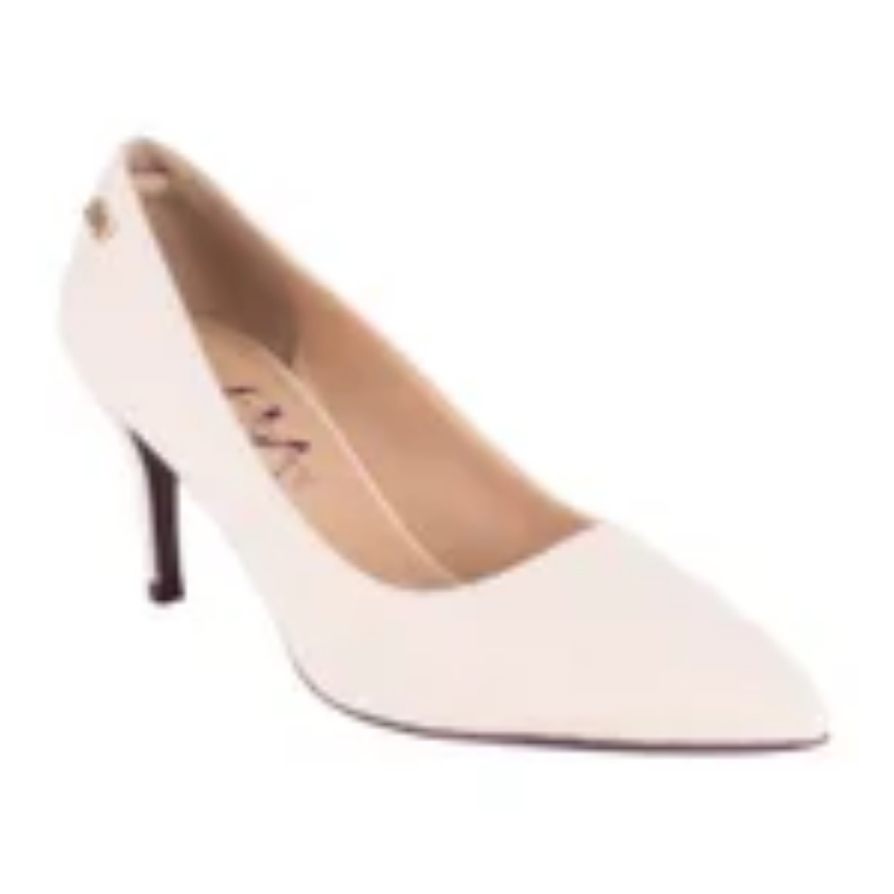 Gloria Vanderbilt Women's Heel